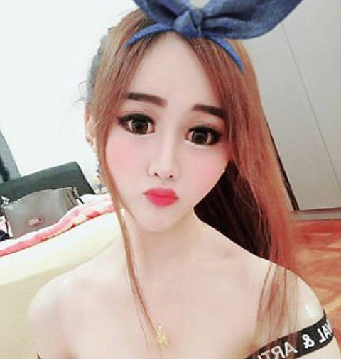 Porselen bebeğe benzemek için sayısız ameliyat oldu! İşte son hali